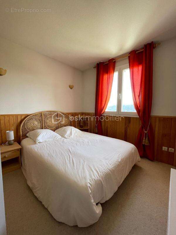 Maison à LES ANGLES