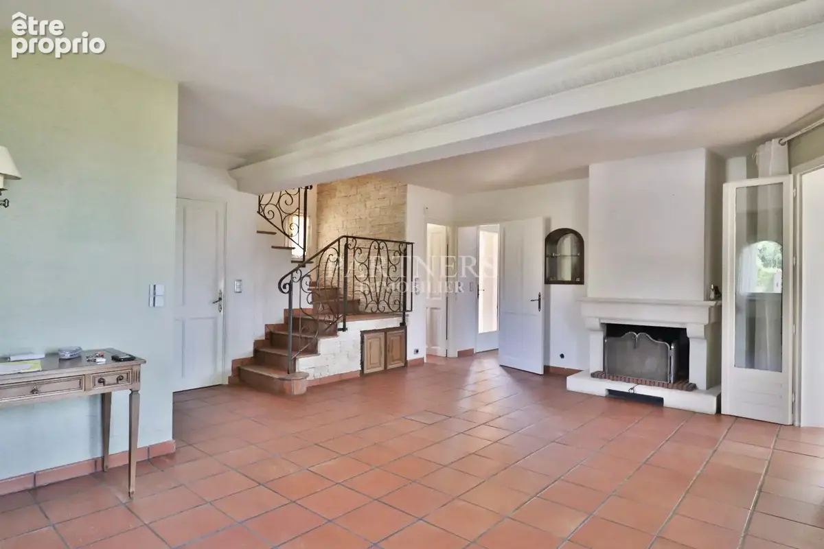 Maison 7 pièces 178 m² à vendre à Digne-Les-Bains (04000) - photo 5