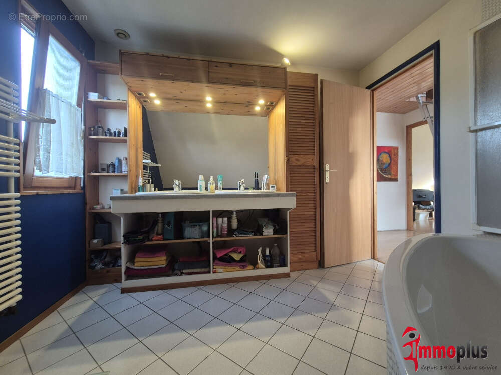 Belle maison dans quartier calme avec vue imprenable à Village-Neuf - photo 17