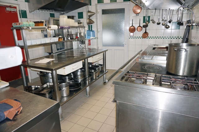 Commerce à JALIGNY-SUR-BESBRE