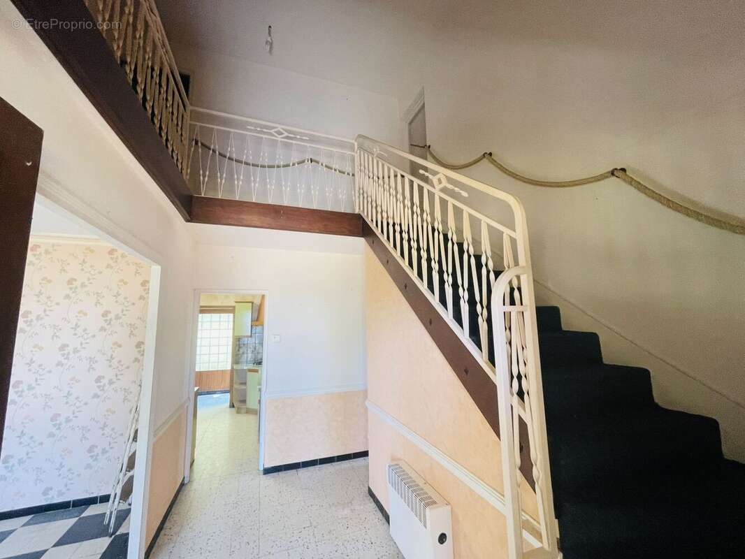 Maison à FERRIERES-EN-GATINAIS