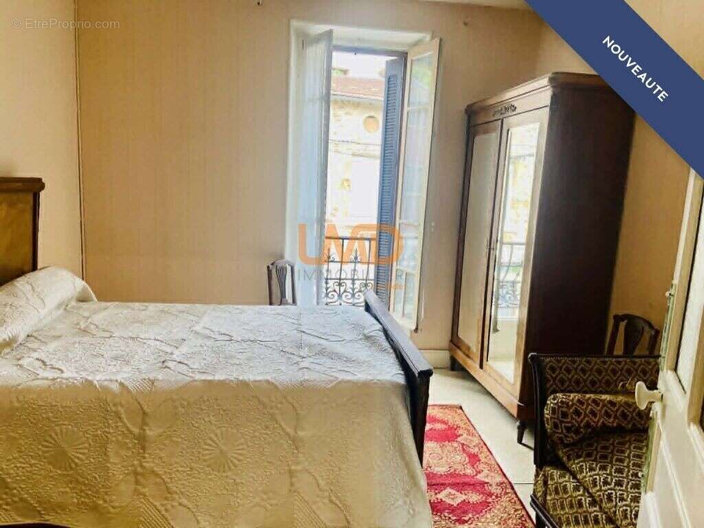 Appartement à DECAZEVILLE