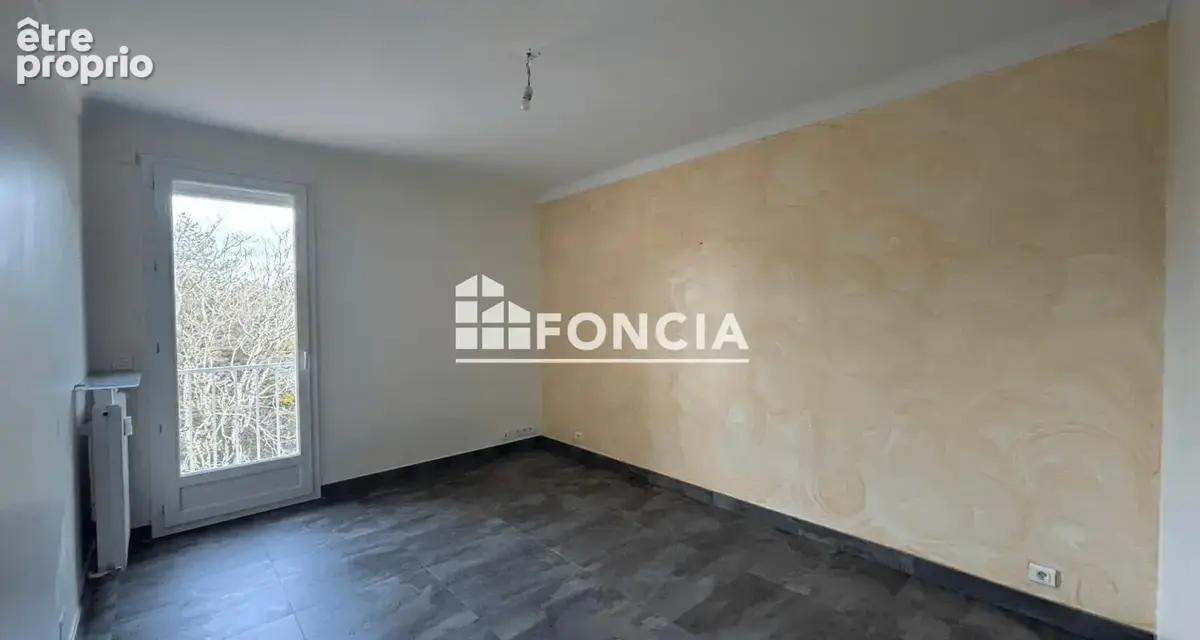 A vendre Beau T4 avec garage à Villeneuve-les-Avignon - photo 8