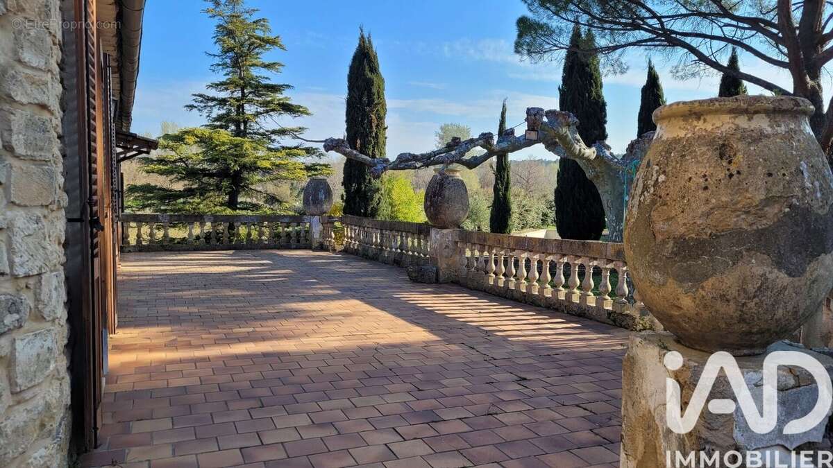 Photo 4 - Maison à MENERBES