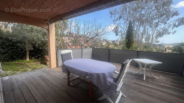 Maison à BORMES-LES-MIMOSAS