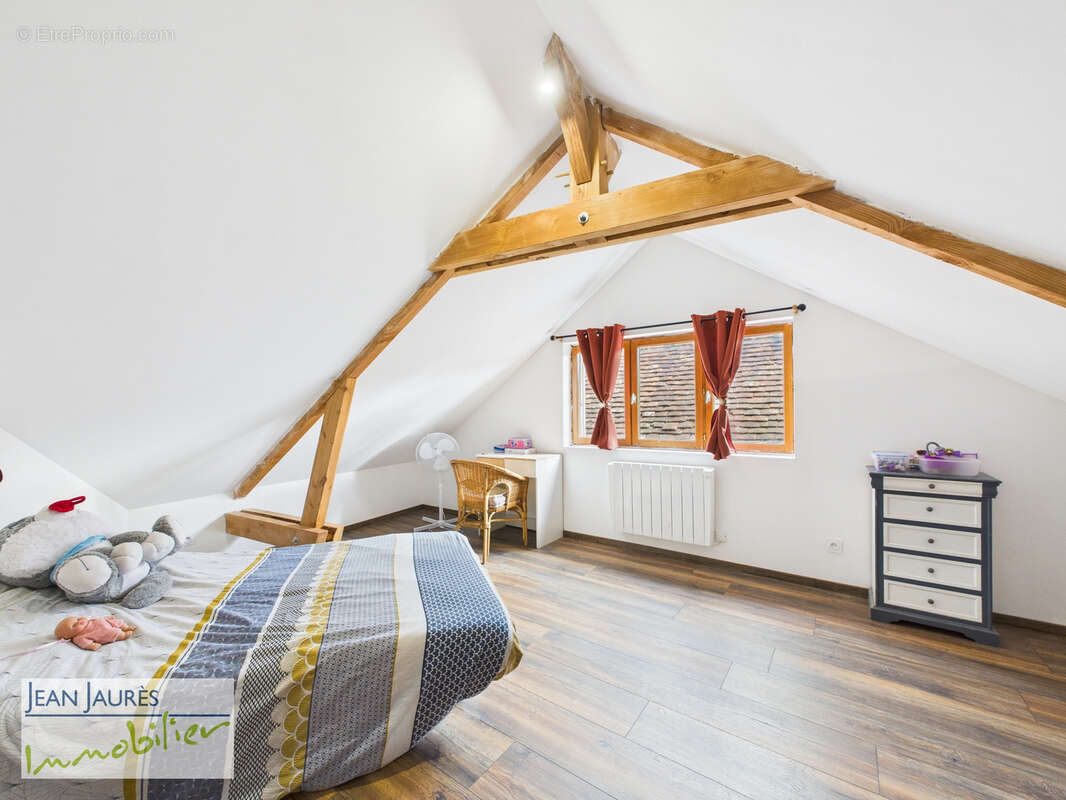 Maison à ERVY-LE-CHATEL