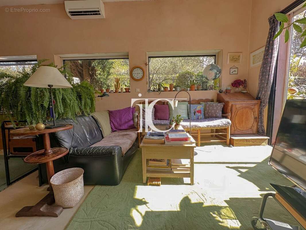 Maison à SAINT-AMBROIX