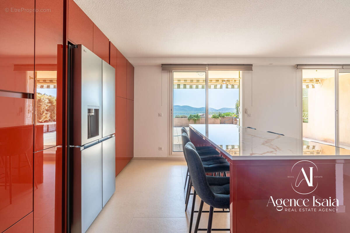 Appartement 85 m² à Bormes-Les-Mimosas  - photo 8