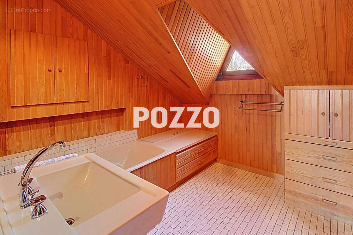 Maison à SAINT-PAIR-SUR-MER