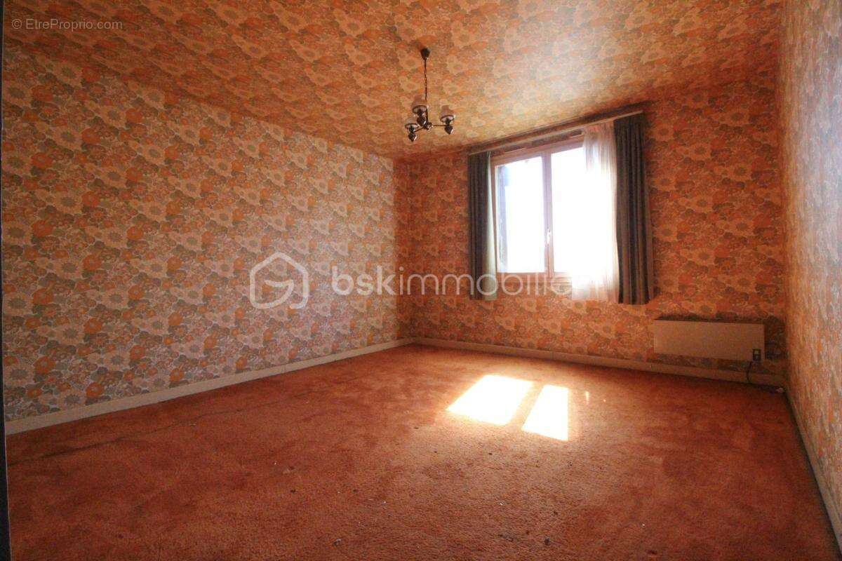 Maison à CHEROY