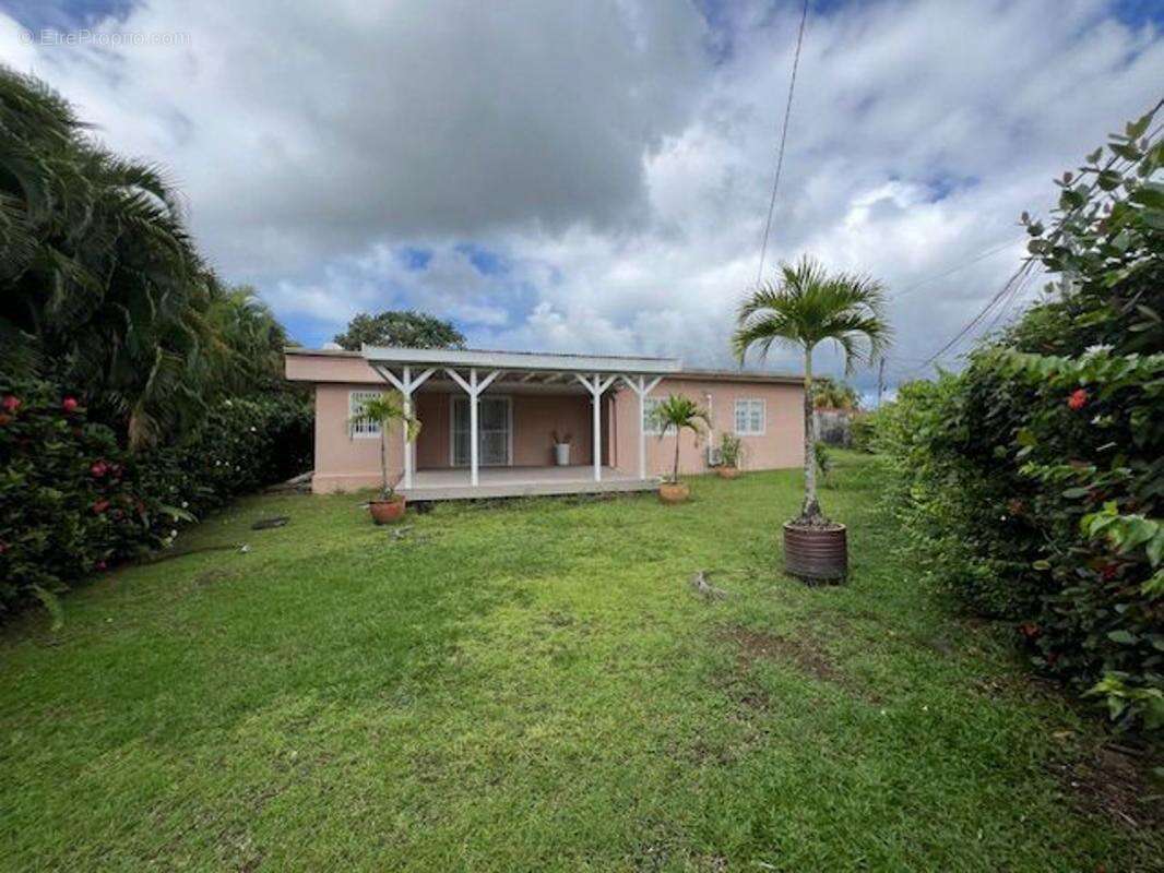 Maison à LE LAMENTIN