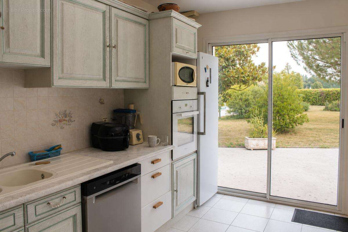 Villa 130 m2 6 pieces - photo 11