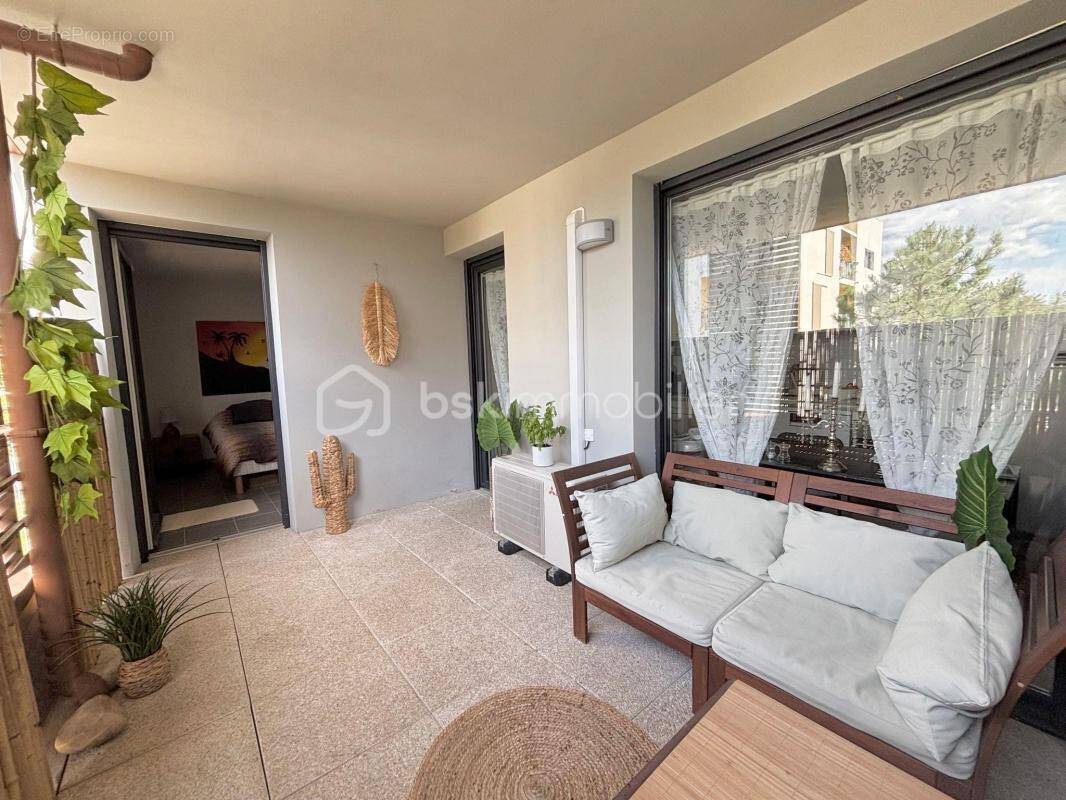 Appartement à SAINT-JEAN-DE-VEDAS