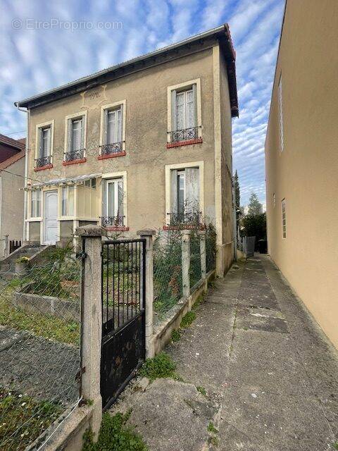 Maison à LE BLANC-MESNIL