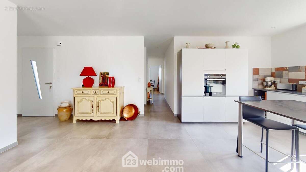 Maison à SAINT-VINCENT-SUR-JARD