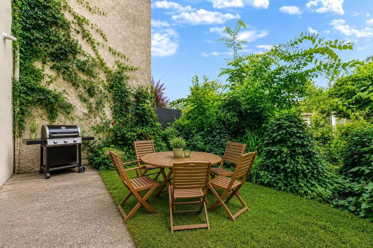 Appartement à LYON-8E