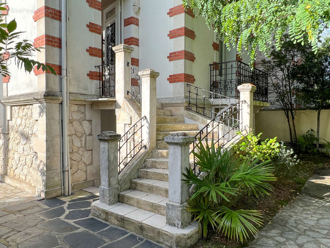 Maison à SAINT-PALAIS-SUR-MER