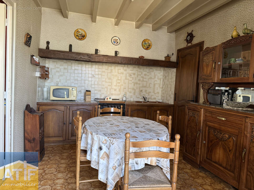 Maison à SAINT-PAUL-DE-VEZELIN