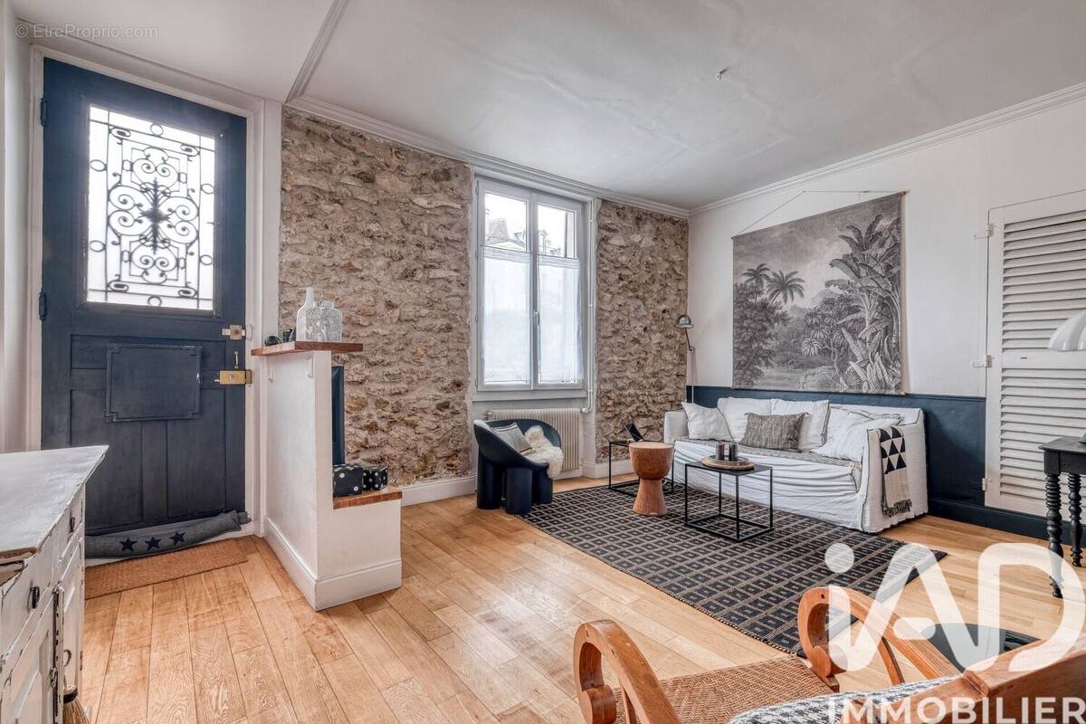 Photo 1 - Maison à LAGNY-SUR-MARNE