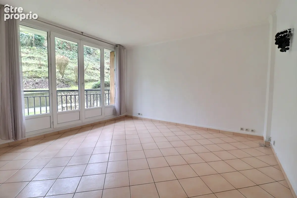 Appartement à CHAVILLE