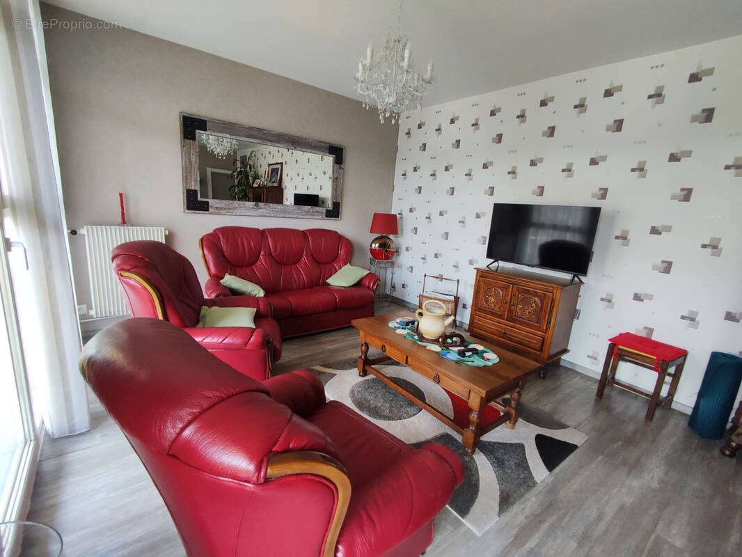 Appartement à SAINT-ETIENNE