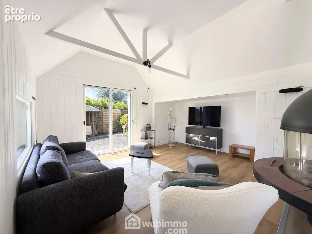 Maison 9 pièces 167 m² à vendre à Ploubezre (22300) - photo 9