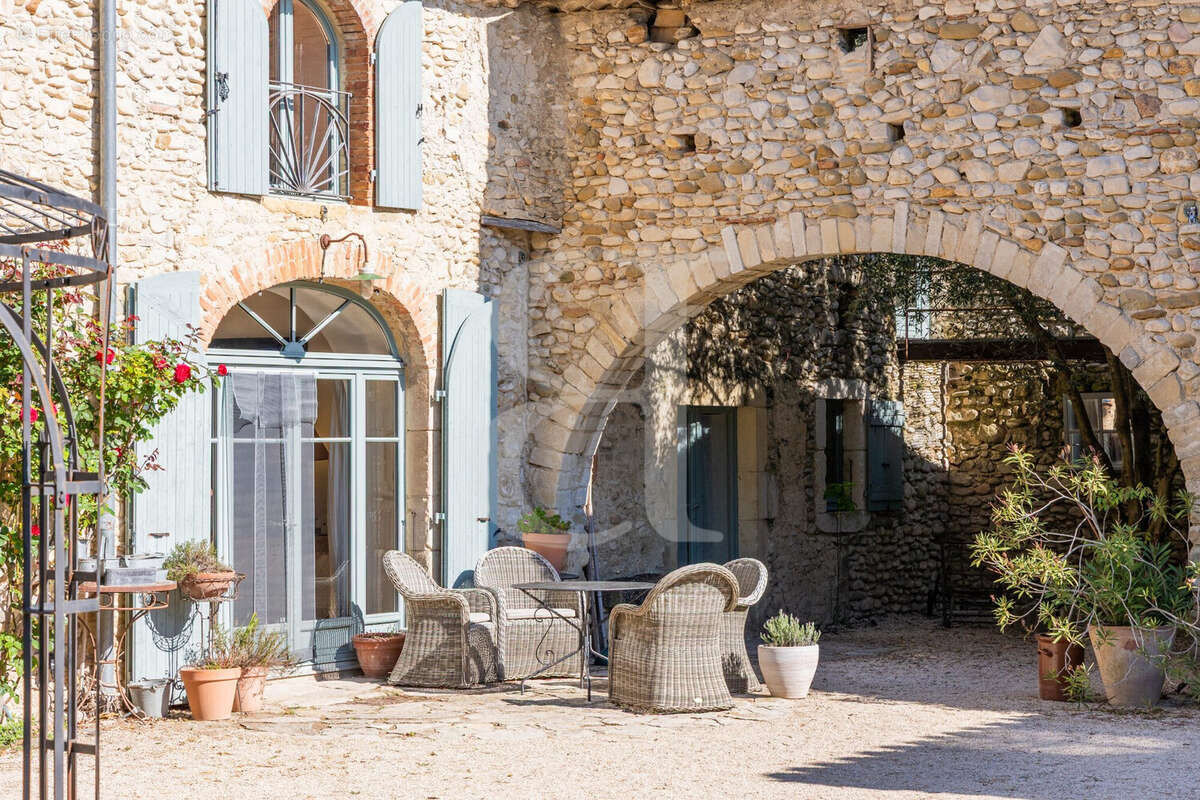 Maison à LA BEGUDE-DE-MAZENC