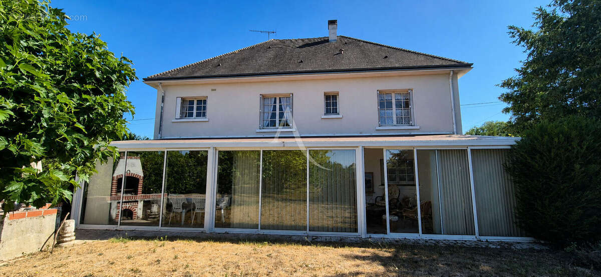 Maison Mont Près Chambord 120 m² - photo 2