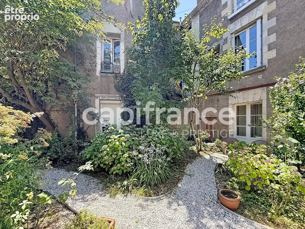 Appartement 167 m2 avec rez-de-jardin et parking, tout proche de Tours - photo 9