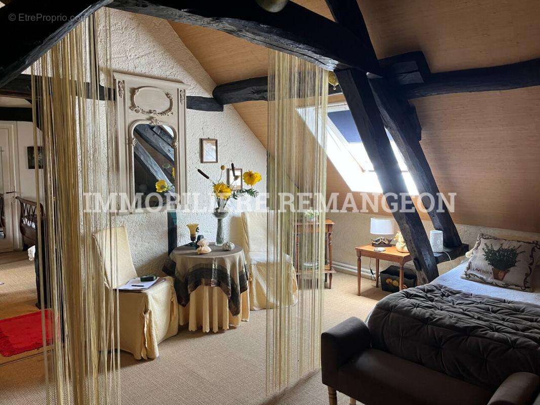 Maison à SAINT-VIATRE