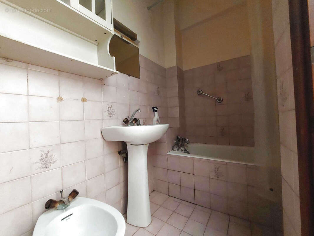 Appartement à BREIL-SUR-ROYA