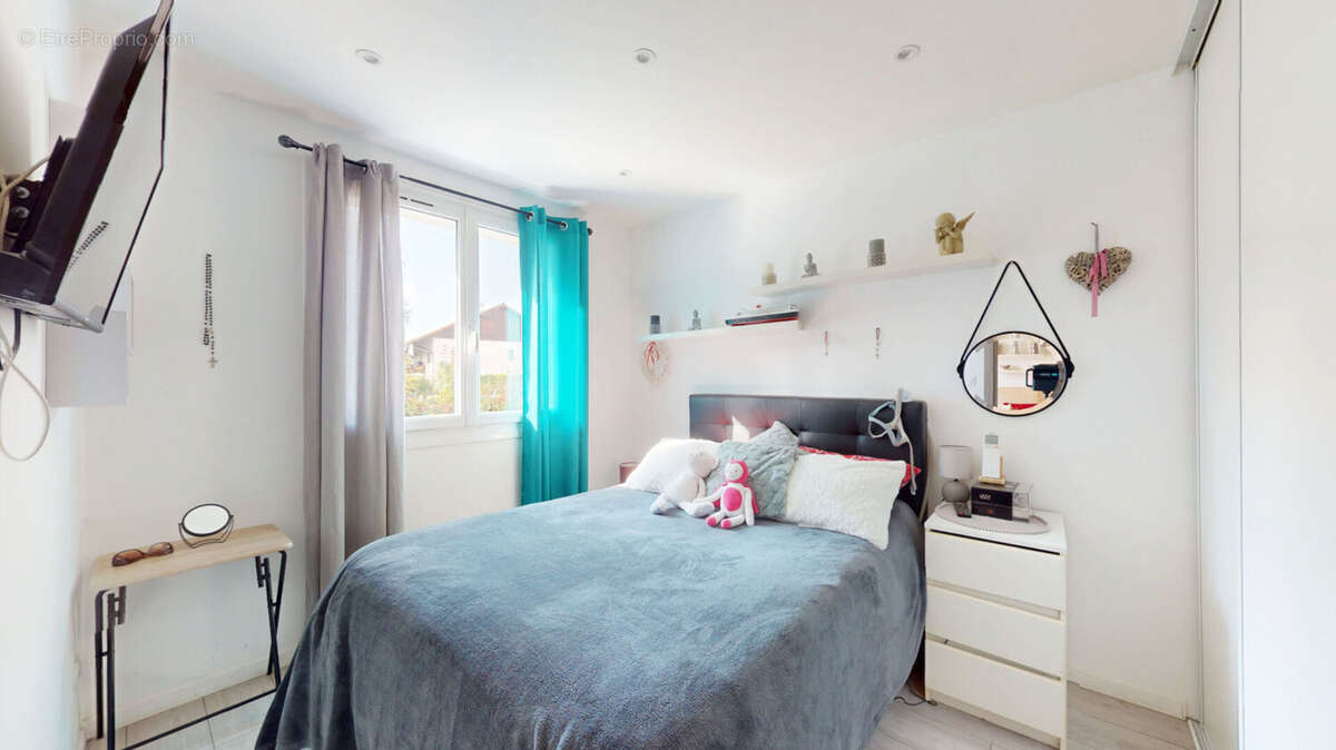 Appartement à SAINT-MARTIN-D&#039;HERES