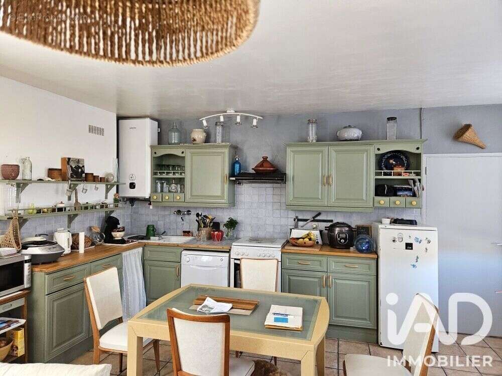 Maison 103 m² à Barrou  - photo 4