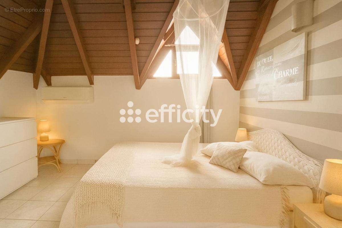 Maison à SAINT-FRANCOIS