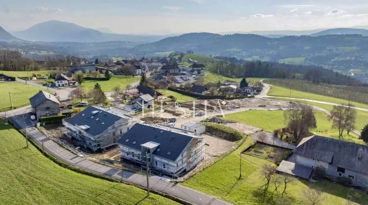 Appartement à EVIRES