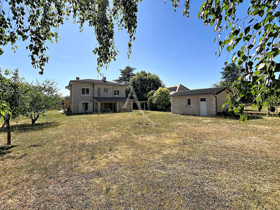 Maison à PRAYSSAC