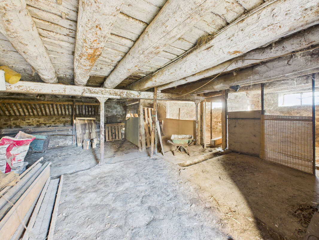 Maison à AUREC-SUR-LOIRE