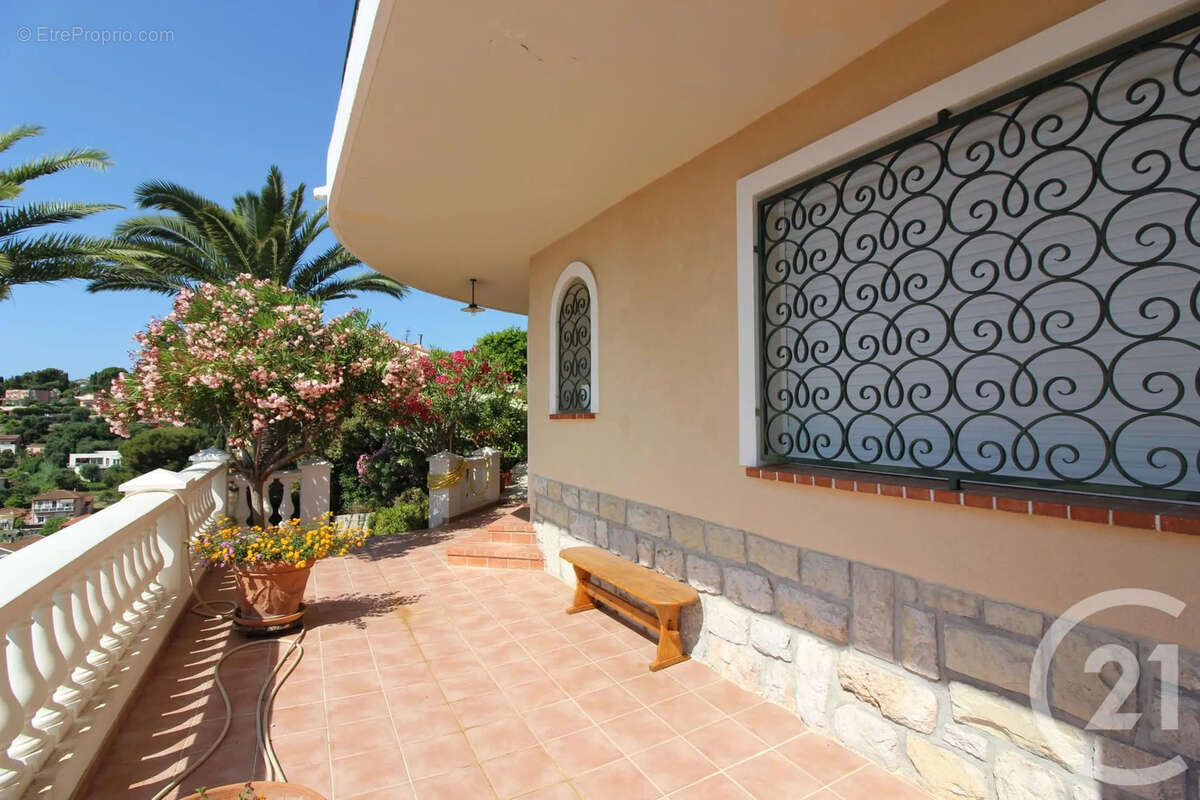 Maison à ROQUEBRUNE-CAP-MARTIN