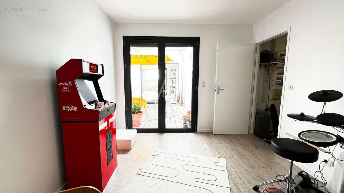 Maison à COZES