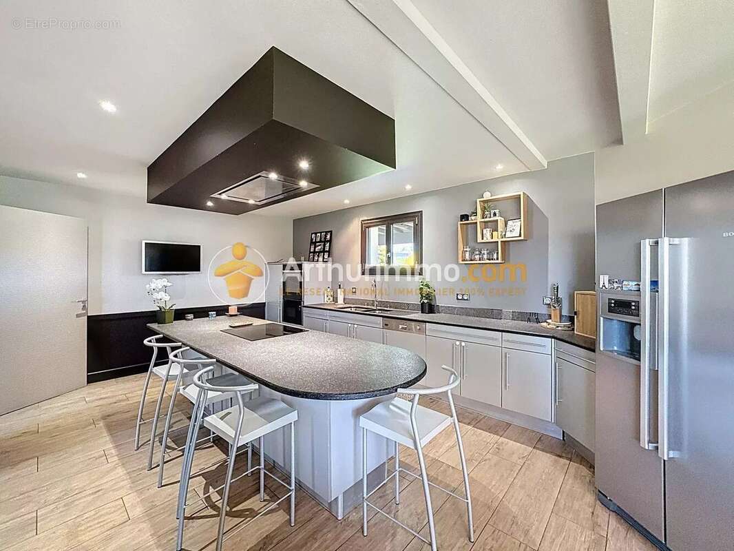 Maison à BOURGOIN-JALLIEU