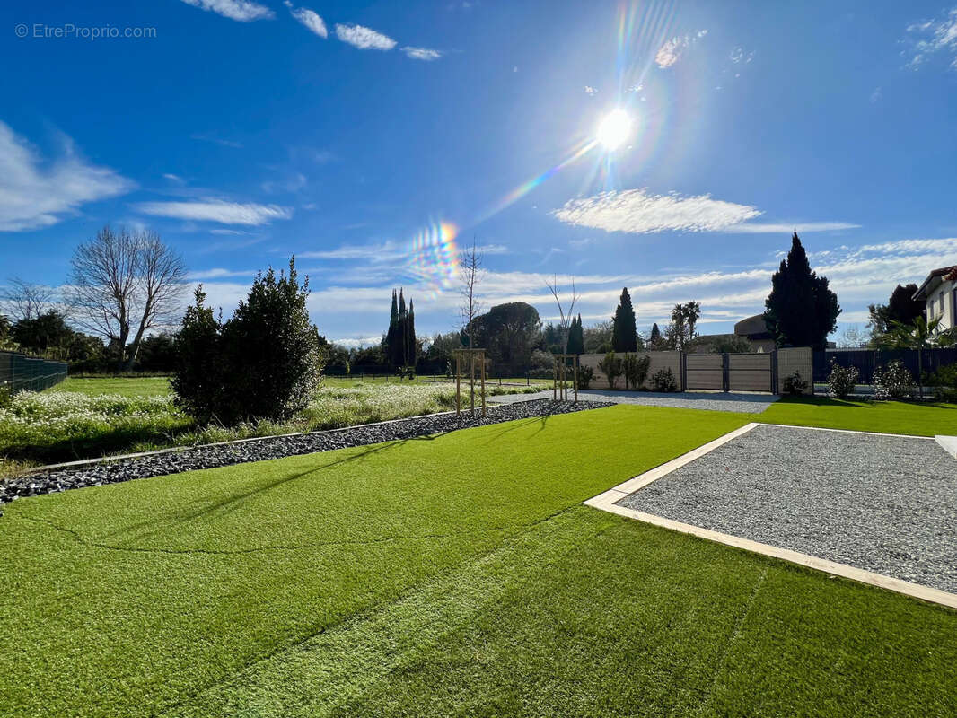 Maison à SAINT-CYPRIEN