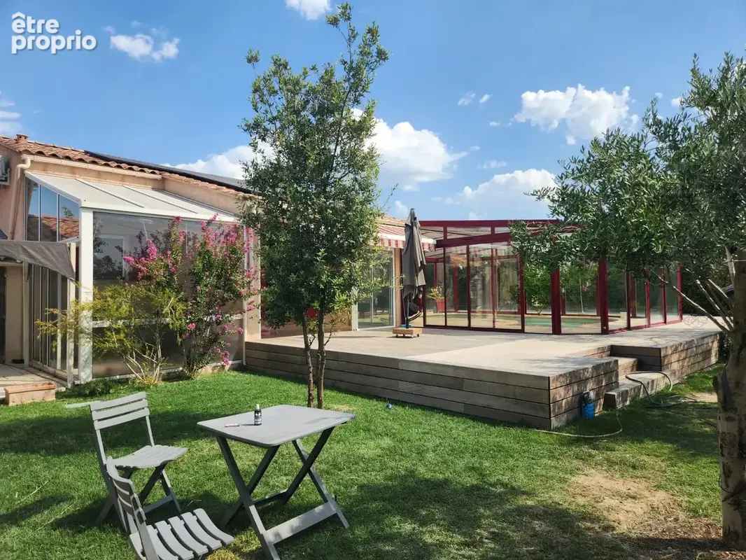 VIOLÈS   Villa de plain-pied avec studio indépendant, piscine chauffée et espace détente - photo 18