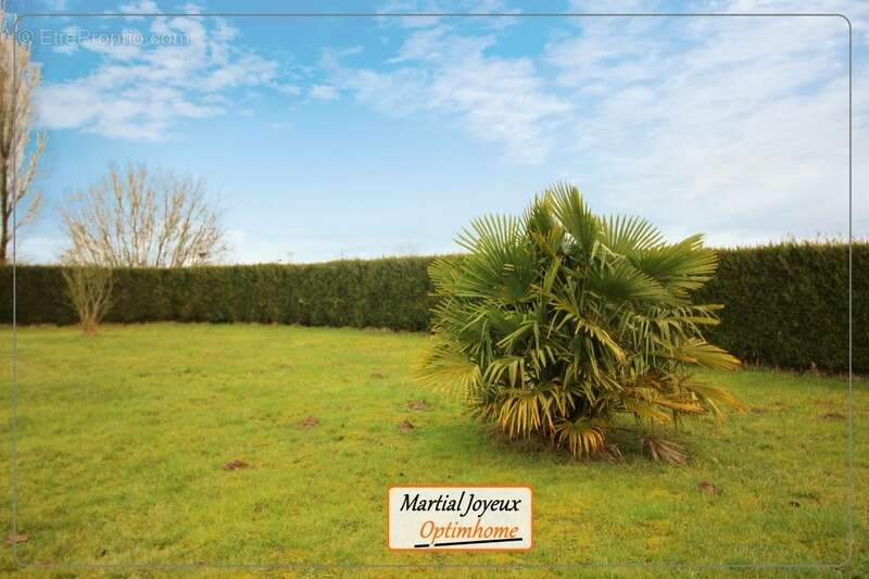 Maison à LE CHATELLIER