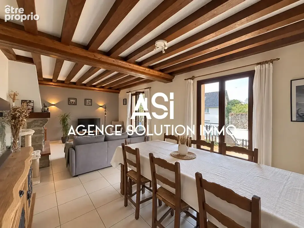 Photo Maison à Montsurs au prix de 179 350€