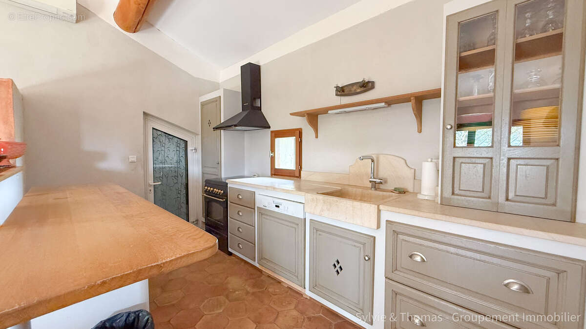 Maison à CADEROUSSE