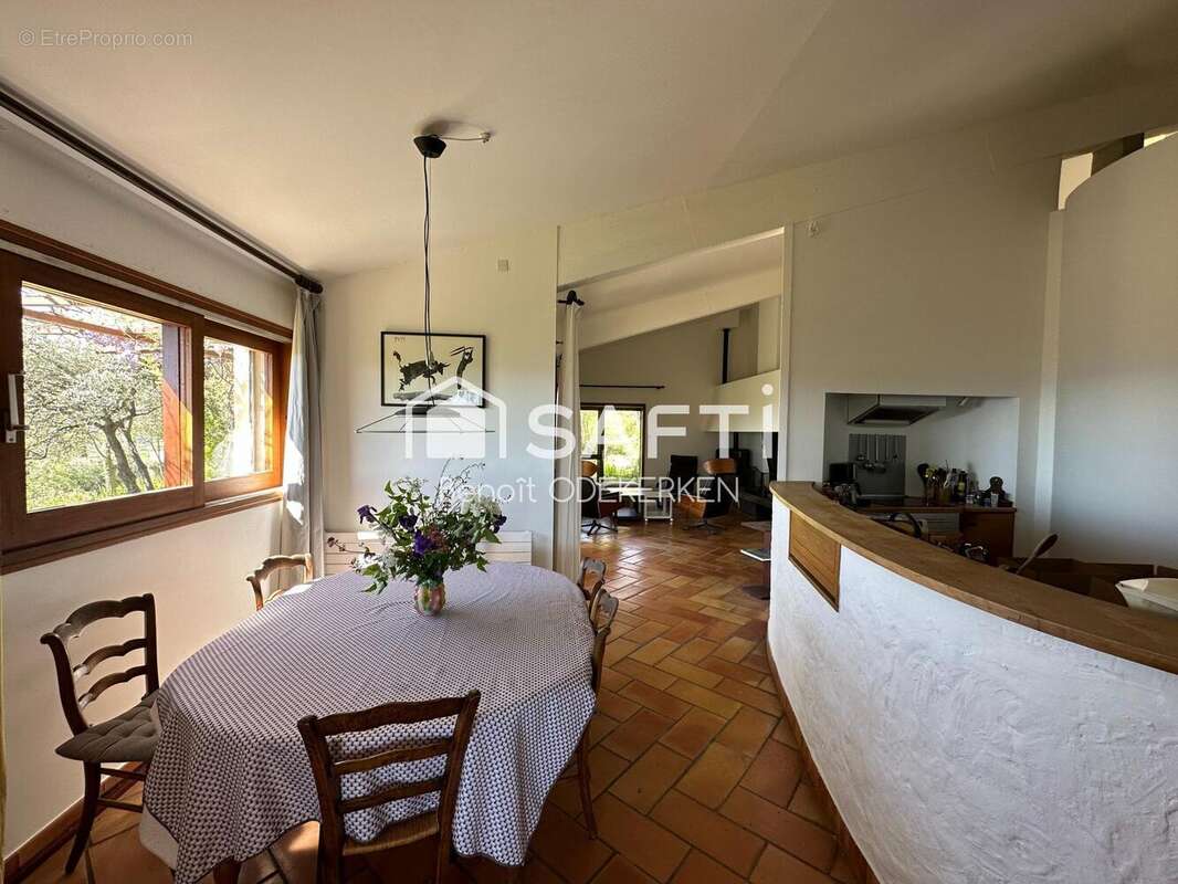 Maison 191 m² à Manosque  - photo 7