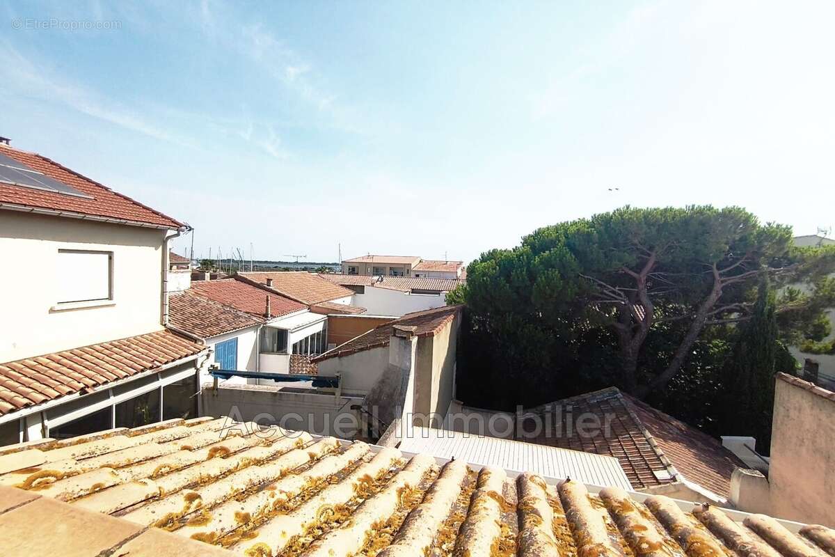Appartement 64 m² à Le Grau-Du-Roi  - photo 9