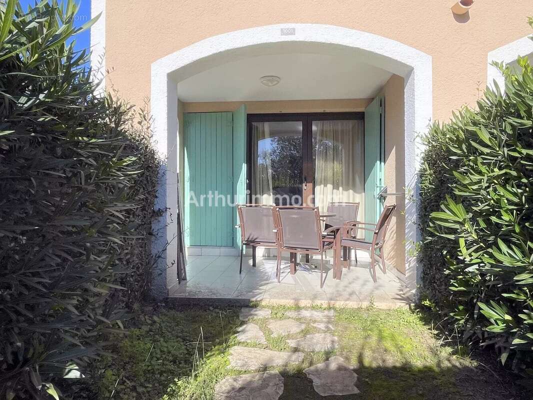 Appartement à GRIMAUD