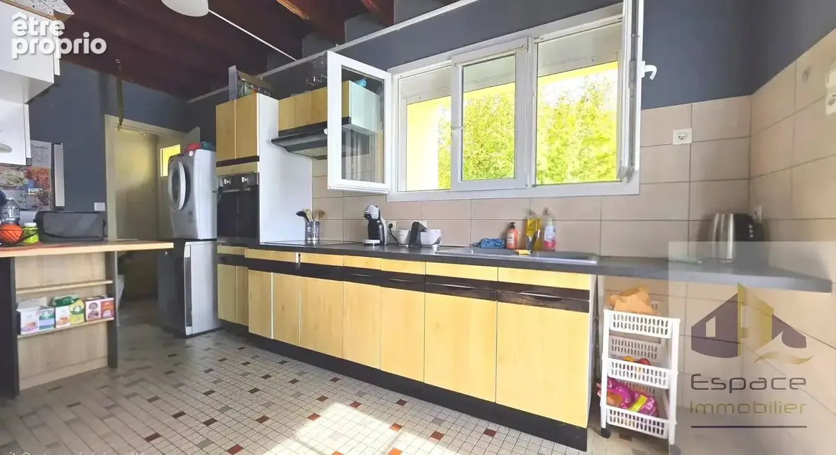 Maison en pierre de 102m²,1012m² de parcelle - photo 2