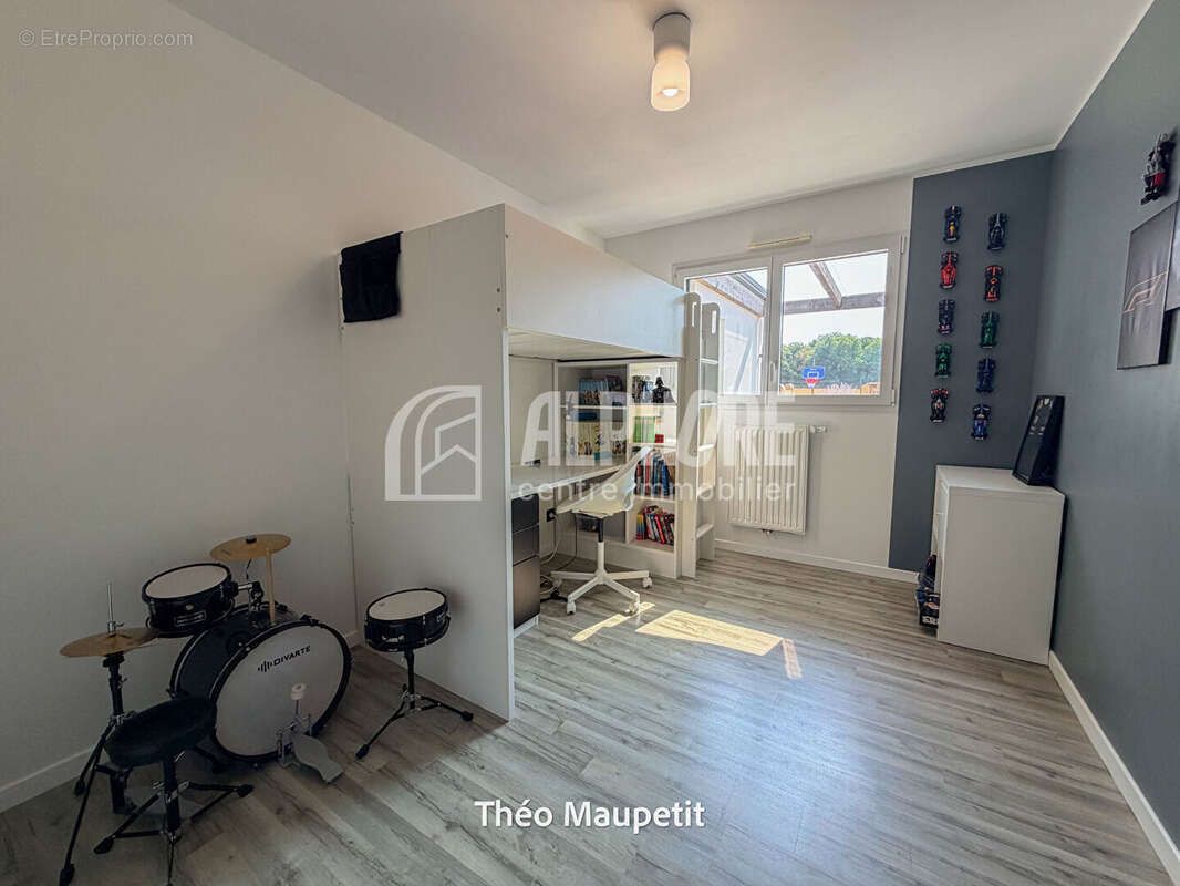 Maison La Roche Sur Yon 5 pièce(s) 131 m2 - photo 11
